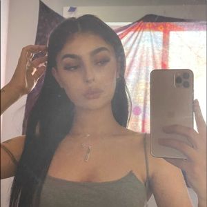 Meet your Posher, Grace